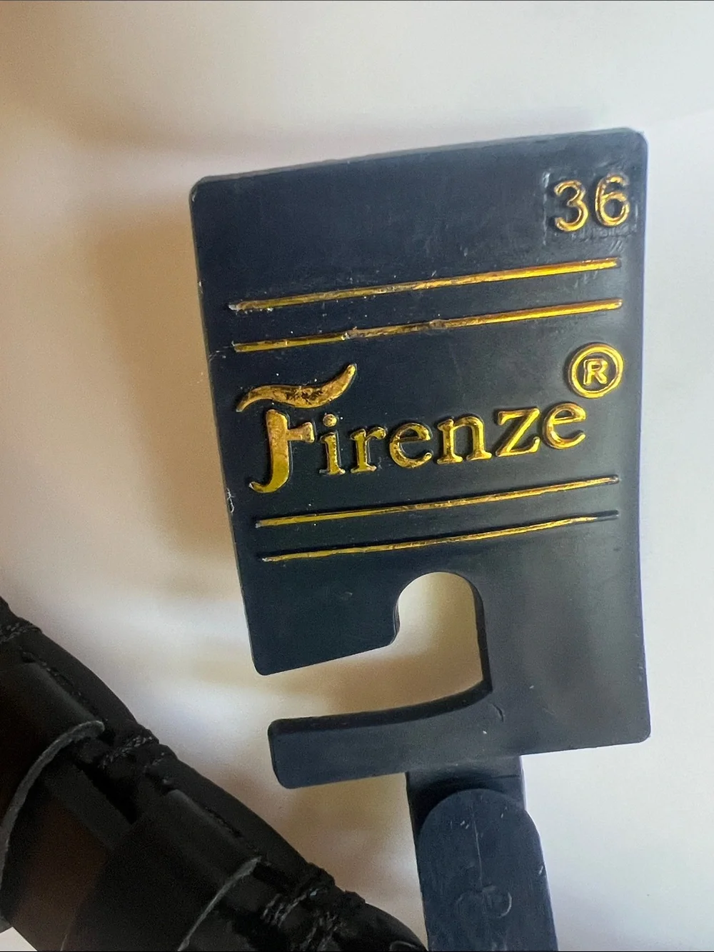 Firenze Black Leather Women’s Belt with Classic Buckle